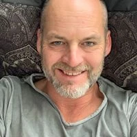 Stefan J.